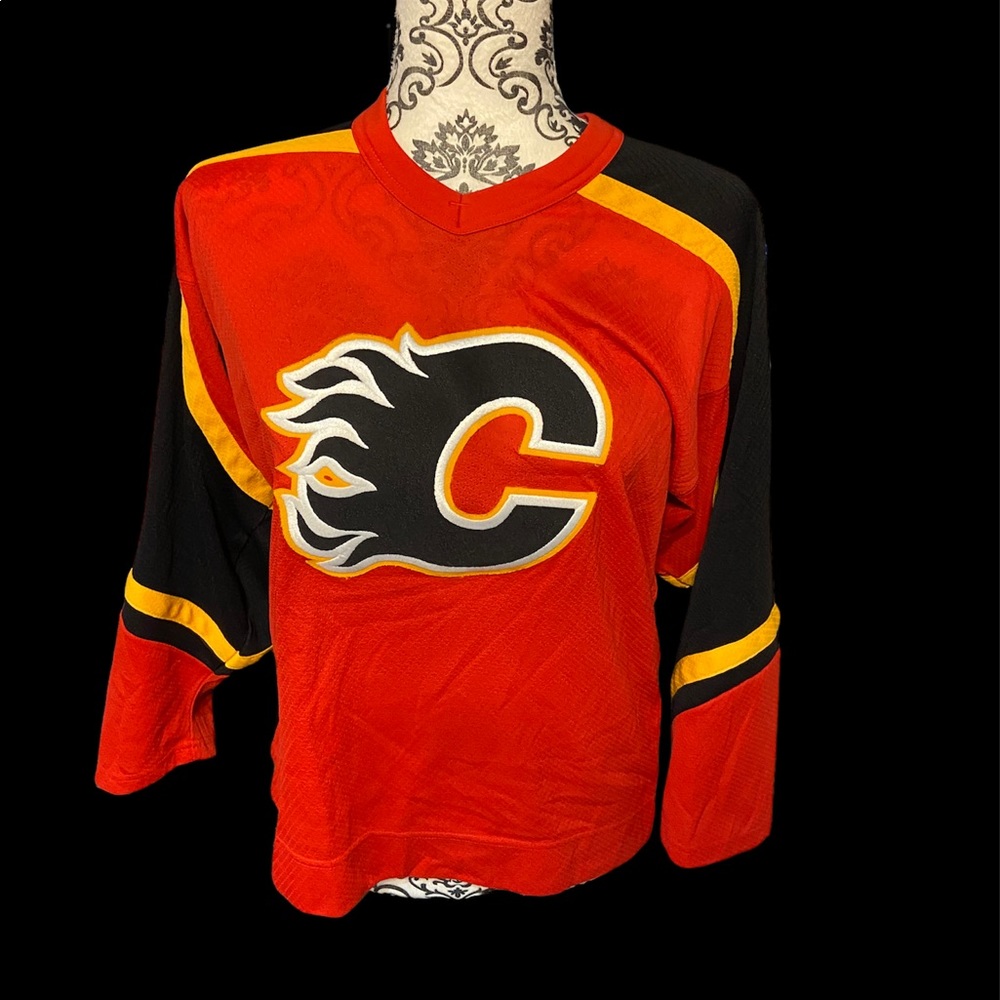 Calgary flames licensed team jersey